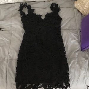 Black lace dress TRADED
